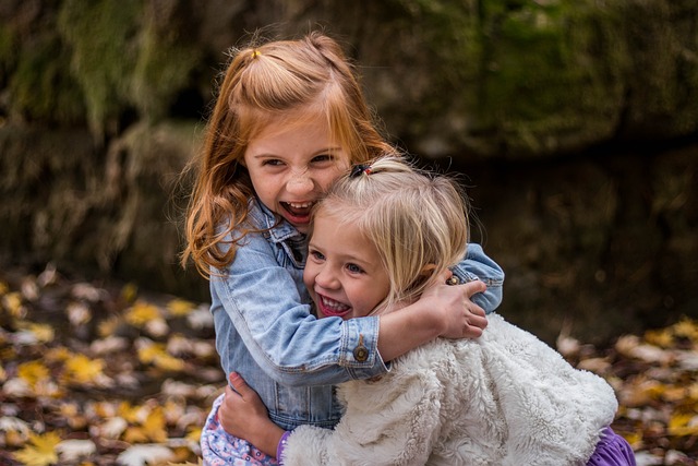Cuidados y Consejos sobre el Bebé y los Niños Sus amigos